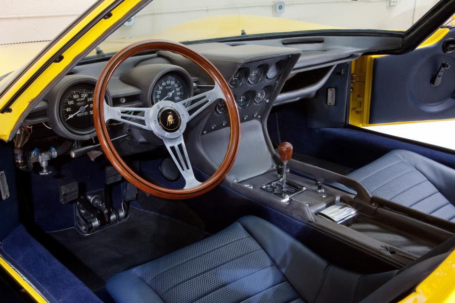  Lamborghini Miura P400 1967 года  (фото 3 из 13)